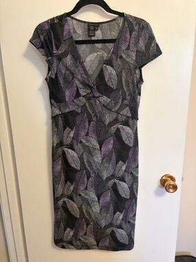 BCBG Maxazria twist-front dress, leaf print pattern size medium